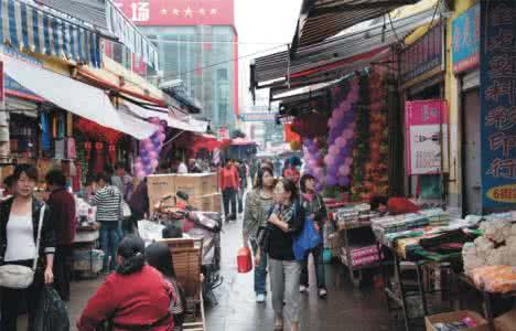 批發市場轉型找萬米電商云